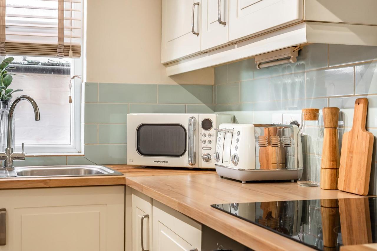 Holiday home Centre Cottage, Sleeps 6 With Free Parking Chester